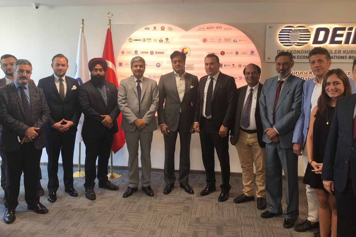 PHDCCI ile DEİK arasında Türkiye ve Hindistan Arasındaki İşbirliğini Güçlendirmeyi Hedefleyen Stratejik Ortaklık Anlaşması İmzalandı